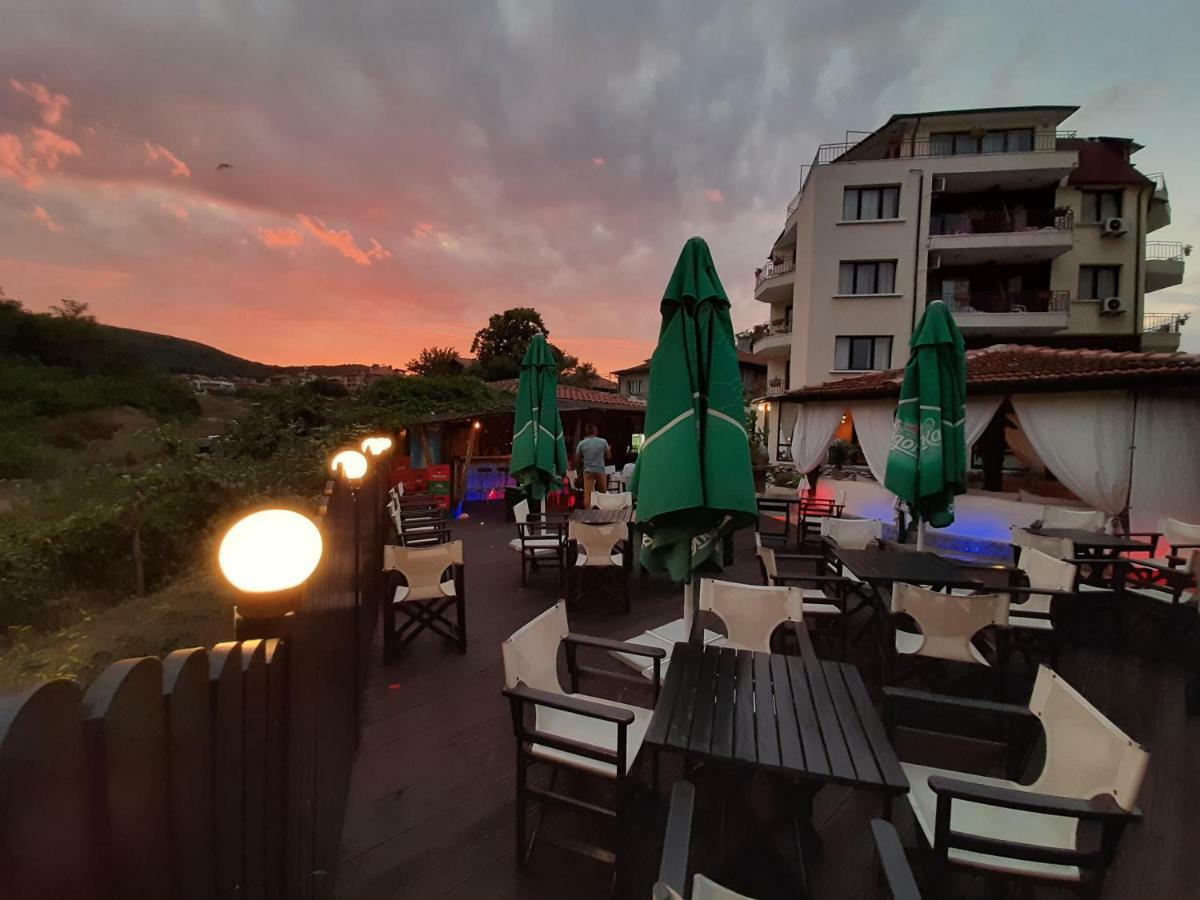 Coral 3* Obzor